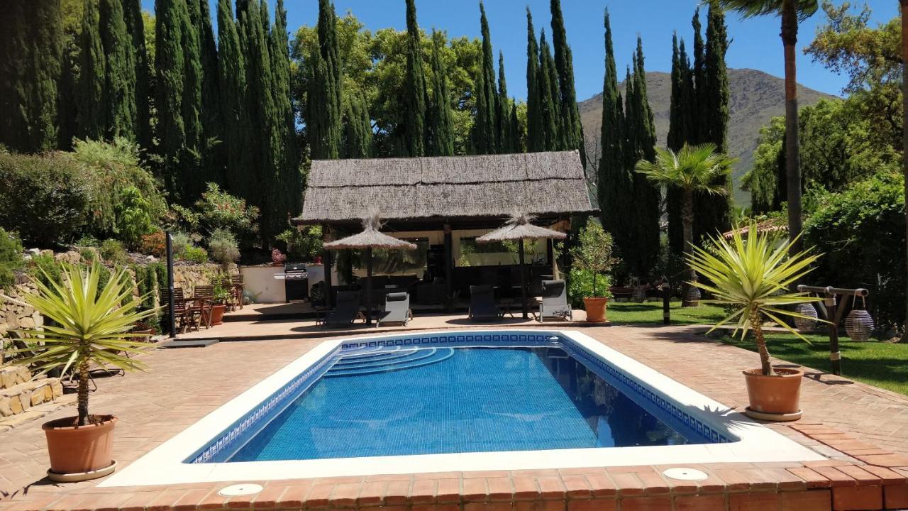 Kia Ora Retreat Casares Ngoại thất bức ảnh